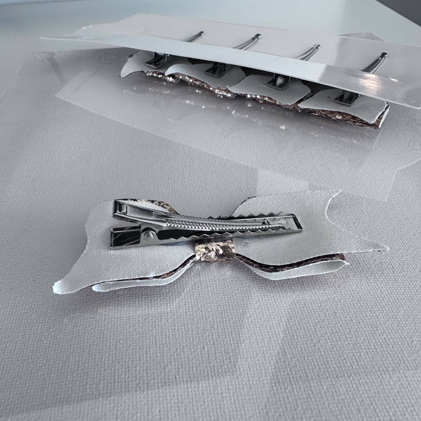 Gold glitter hair bow set of 2