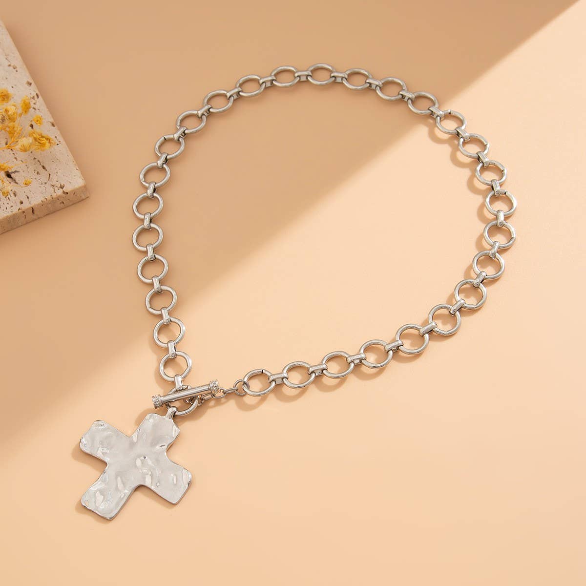 Hammered cross front toggle necklace