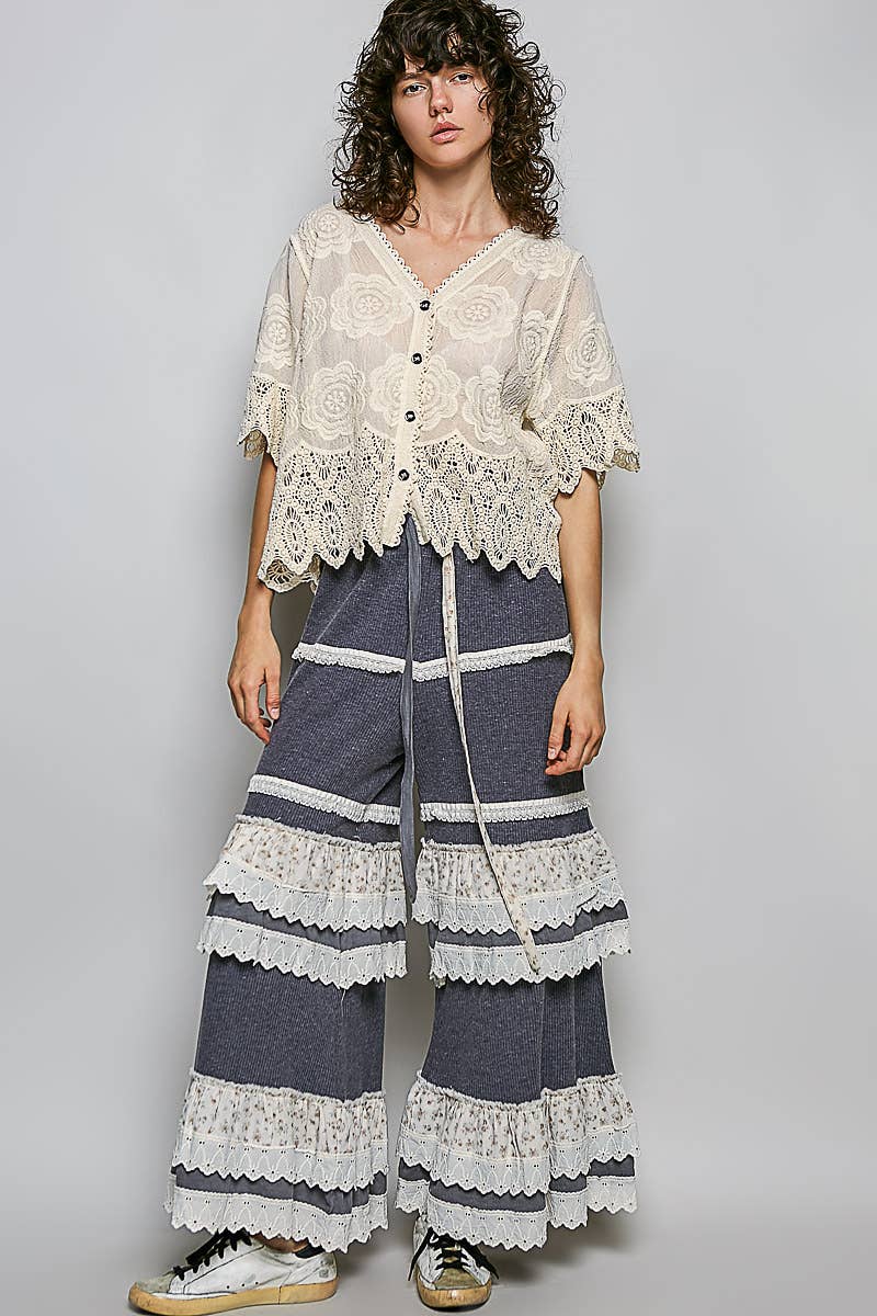 Crochet Trim Short Sleeve Top