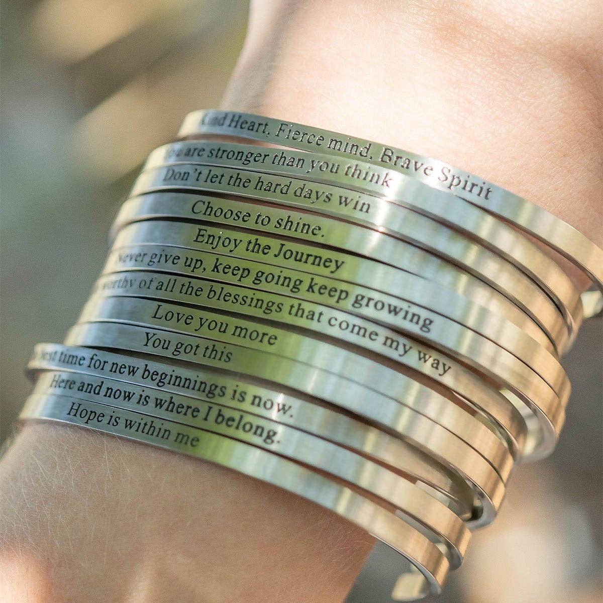 18K Gold Dont let Hard Days Win Engraved Bangle Bracelet