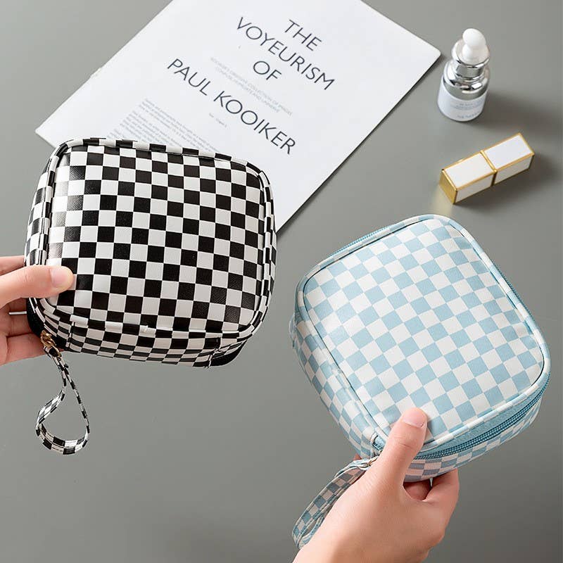 TRAVEL CHECKER MAKEUP POUCH BAG
