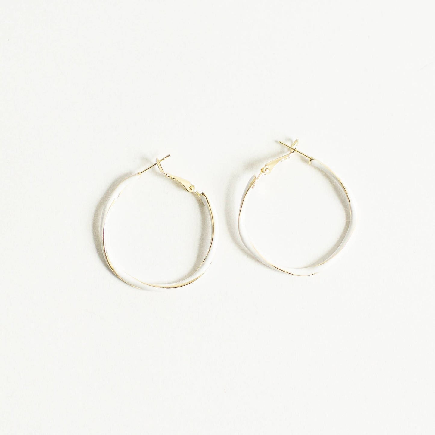 Twist Hoops White & Gold