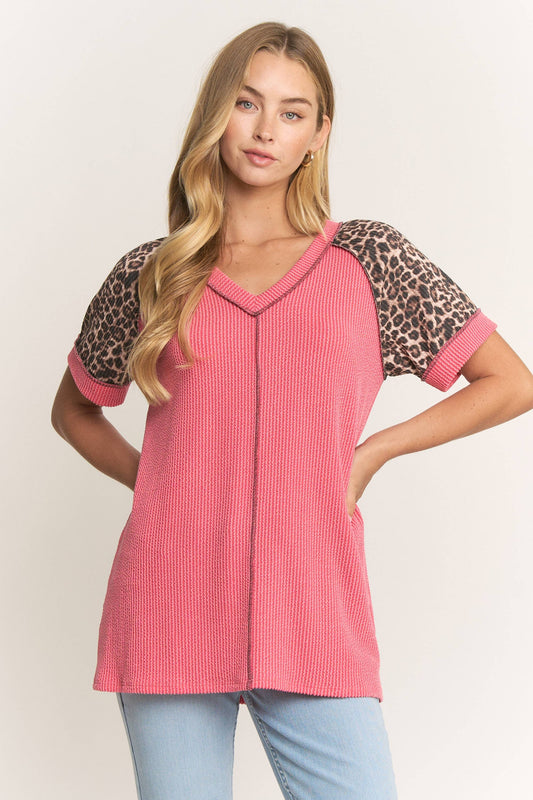 Animal contrast coral top