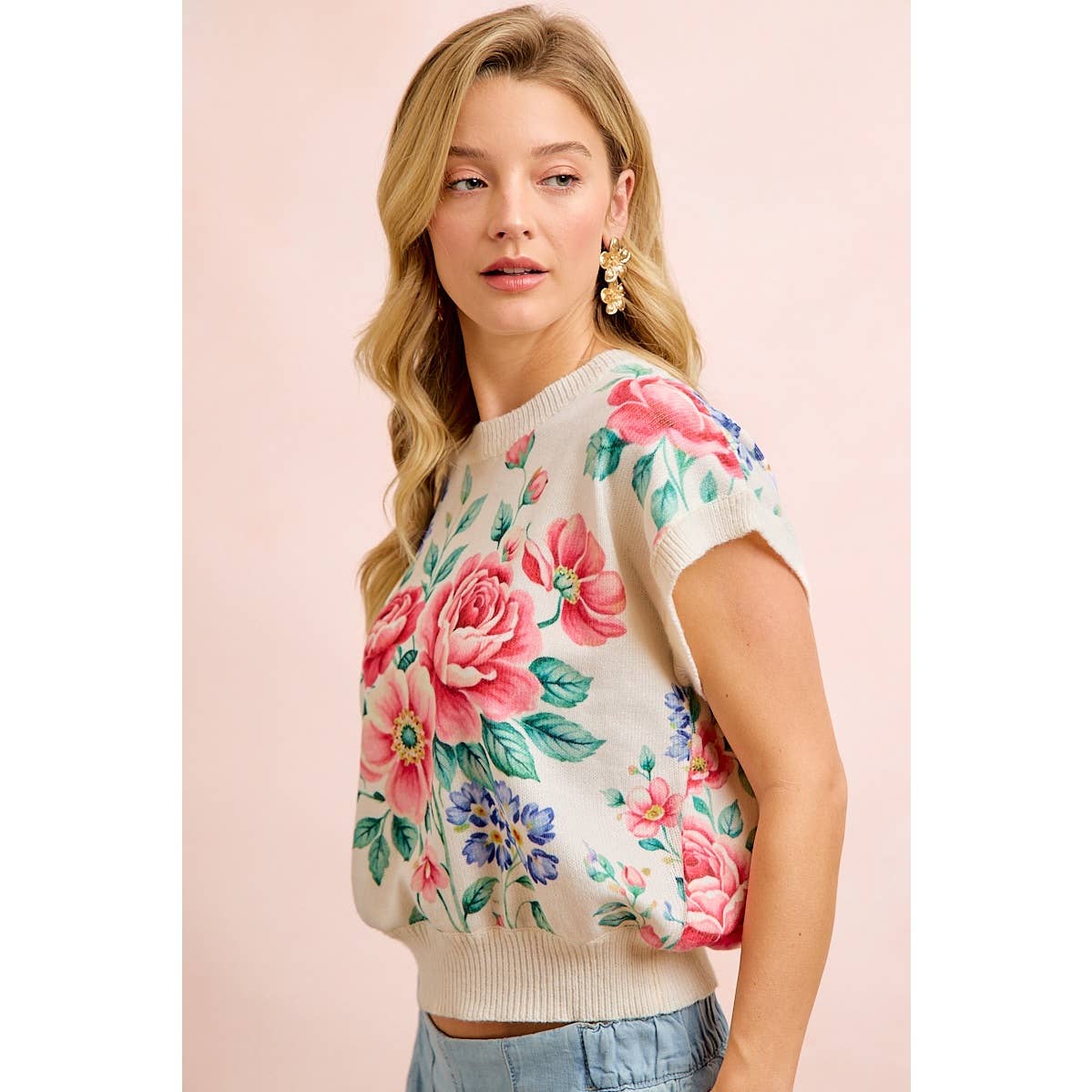 Floral artwork printed short sleeve sweater