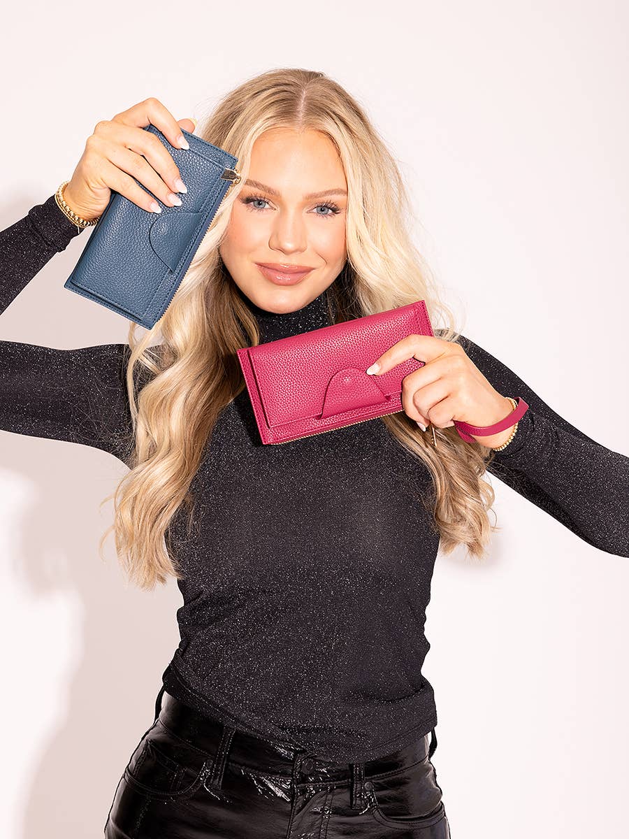 Wallet w/ Snap Closure