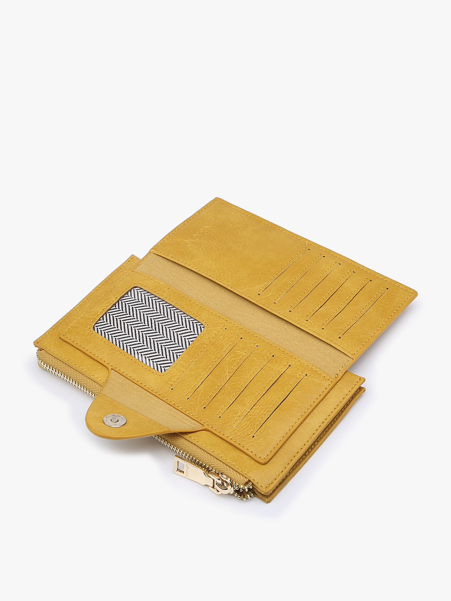 Wallet w/ Snap Closure