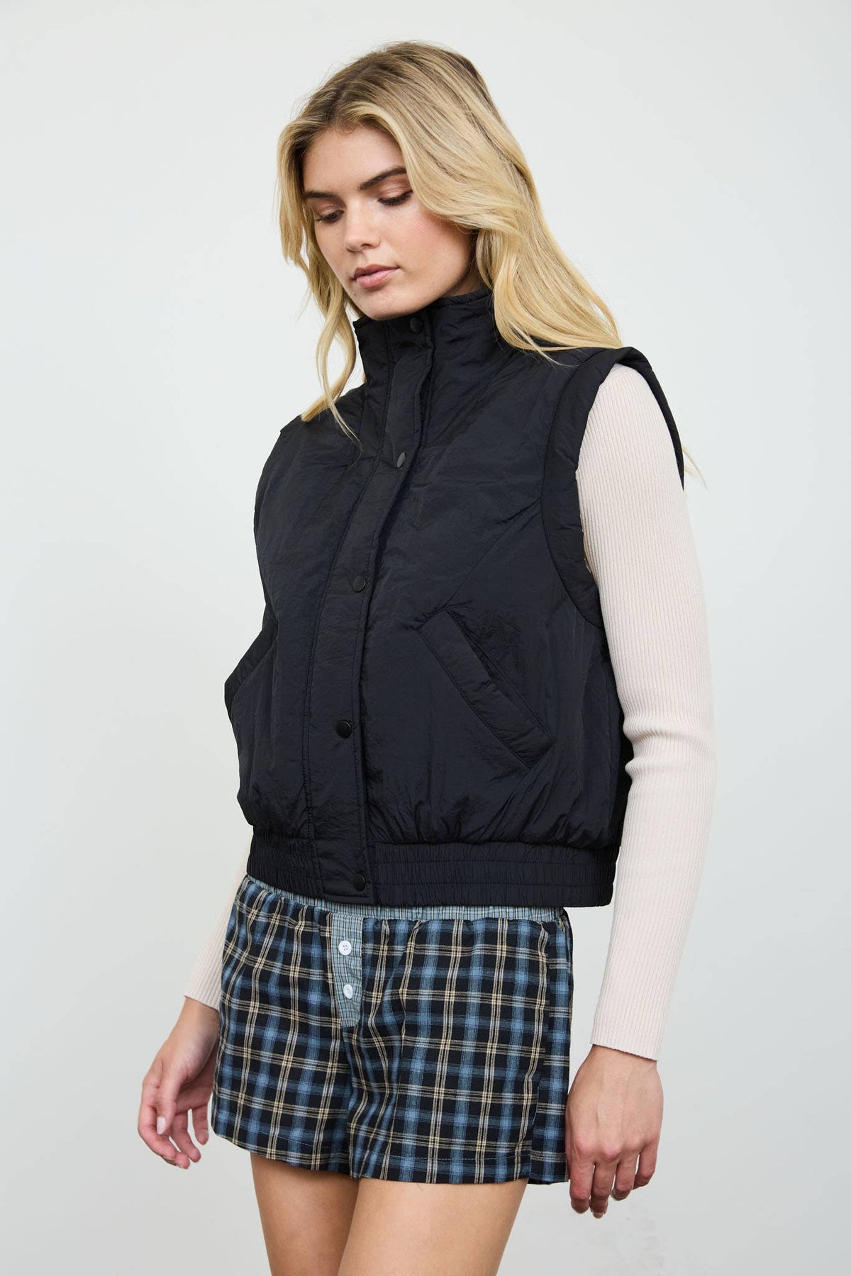 Cropped mock neck snap puffer vest