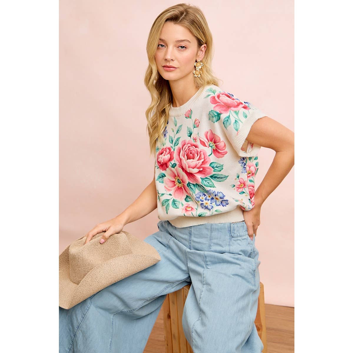 Floral artwork printed short sleeve sweater