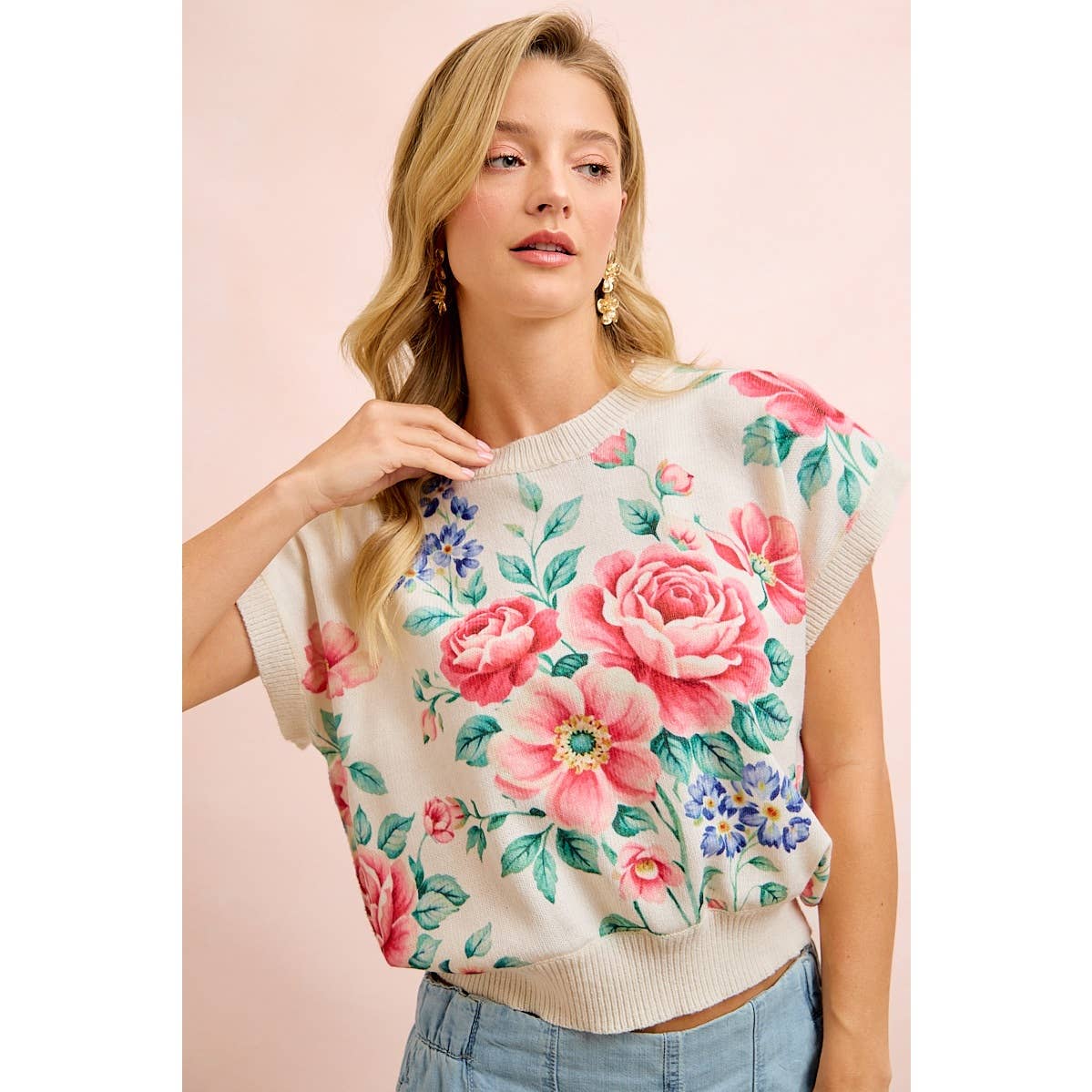 Floral artwork printed short sleeve sweater
