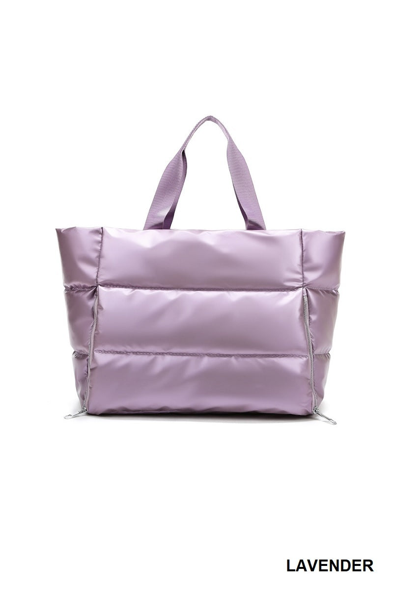 Puffy quilted waterproof travel sports tote bag