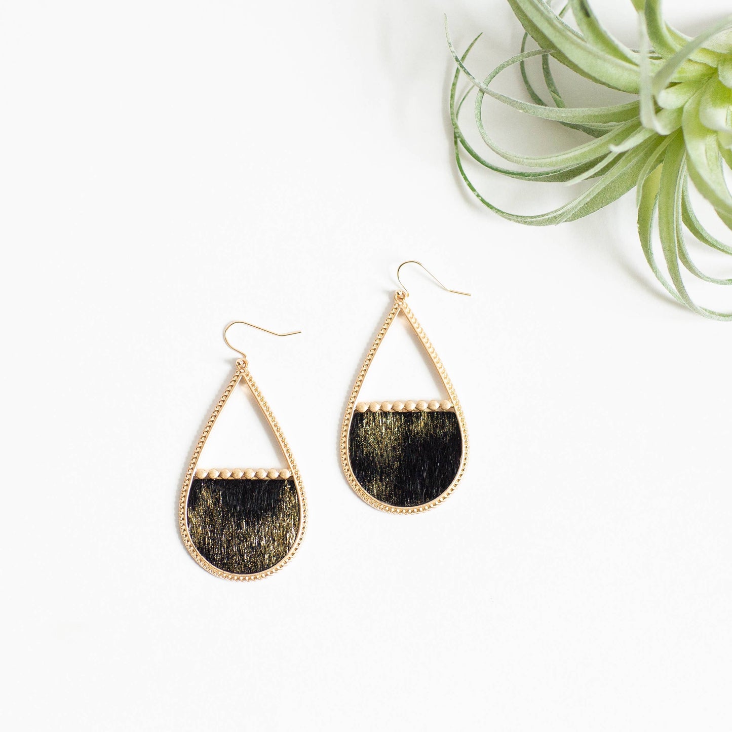 Emily Earring - Gold & Black