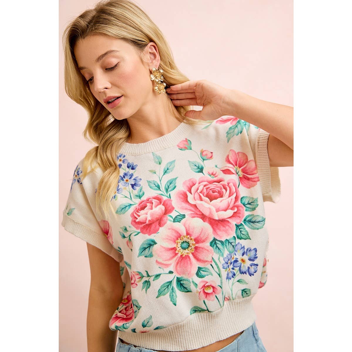 Floral artwork printed short sleeve sweater