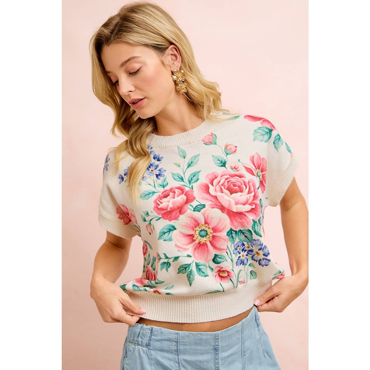 Floral artwork printed short sleeve sweater