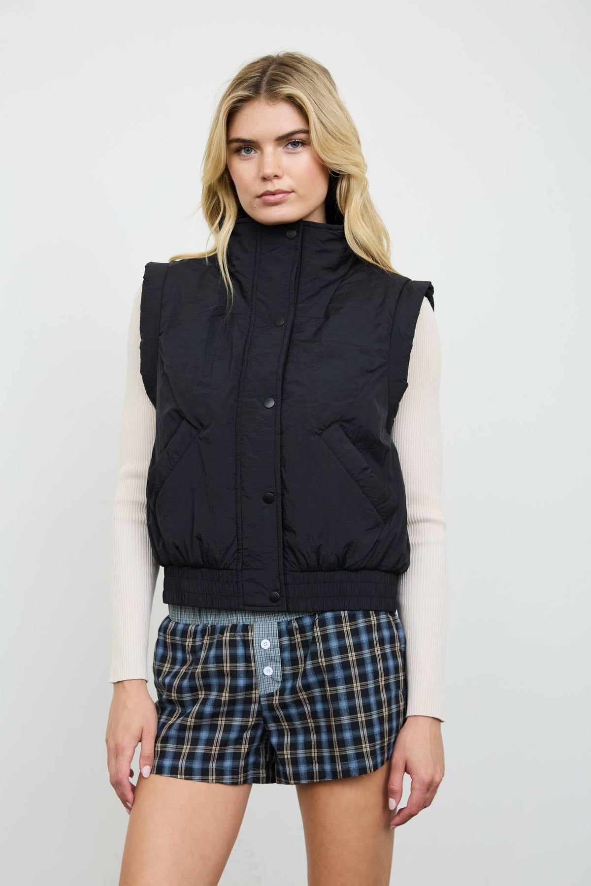 Cropped mock neck snap puffer vest