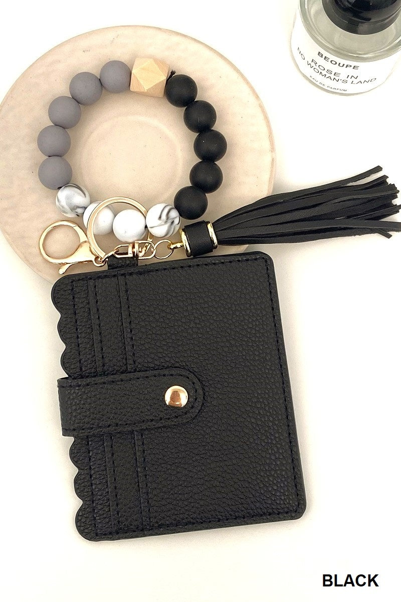Beaded wristlet wallet