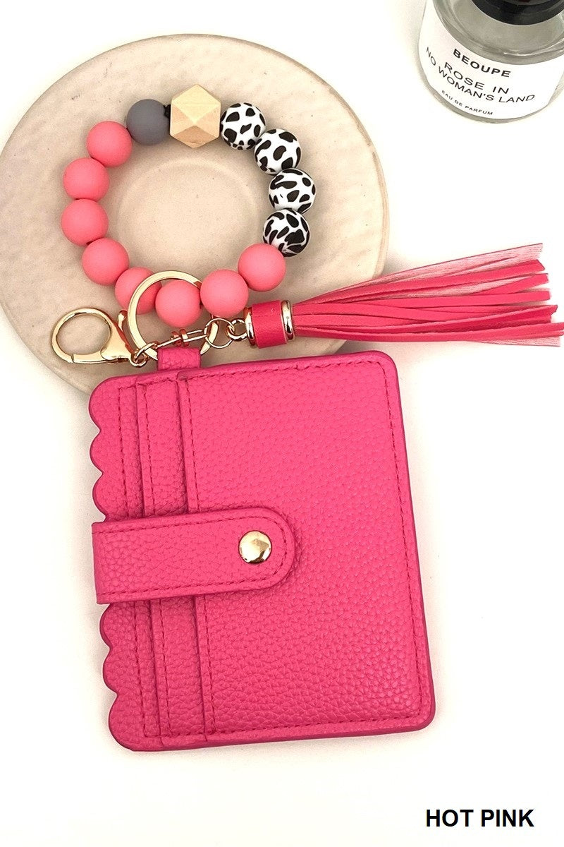 Beaded wristlet wallet