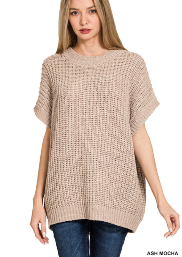 Short sleeve round neck sweater